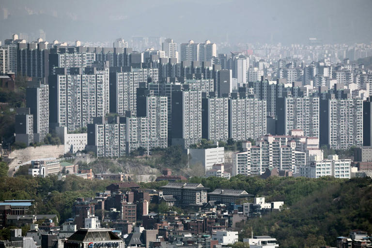 부동산 하락 징후 시작?…서울 아파트 비싸게 안 산다?