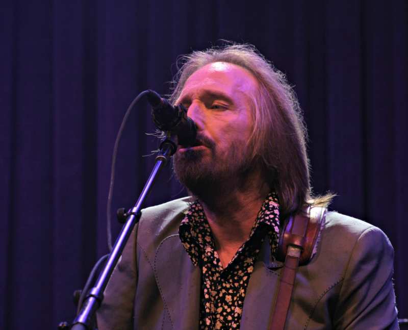 In memoriam tom petty s sad cause of death