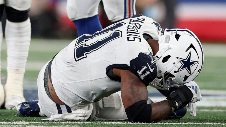 Report: Dallas Cowboys pass rusher Micah Parsons suffered high-ankle ...