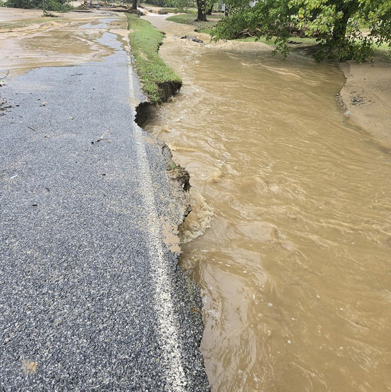 Hundreds evacuated as dams at risk in North Carolina following Storm ...