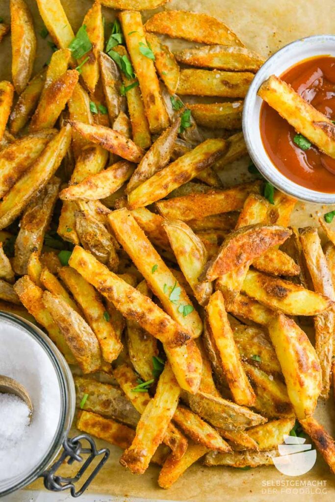 Pommes im Ofen einfach selber machen