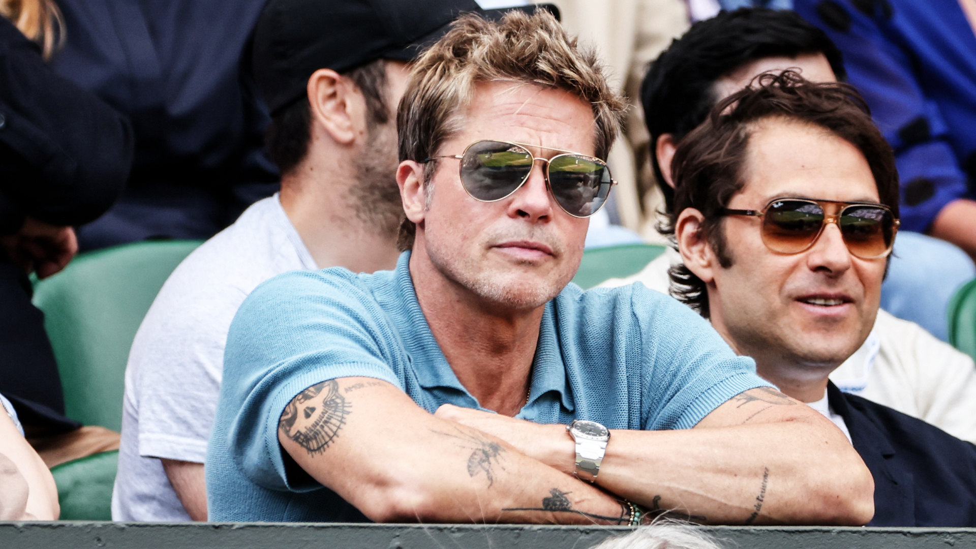 Ladies, Brad Pitt is not your online boyfriend! Photos of the real