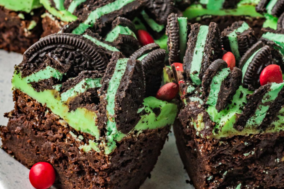 Christmas flavors for desserts