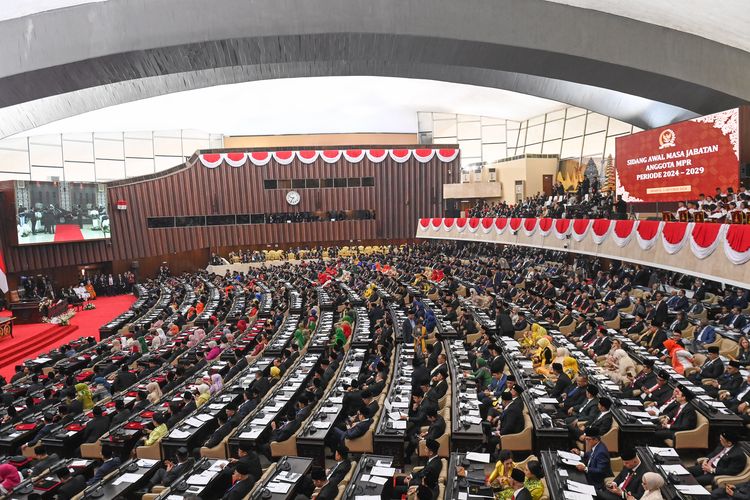 Berapa Gaji Anggota DPR Setelah Dapat Tunjangan Rumah Rp50 Juta?
