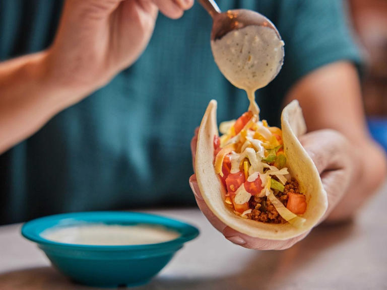 Get $1 tacos and free food on National Taco Day. Where to find deals in ...