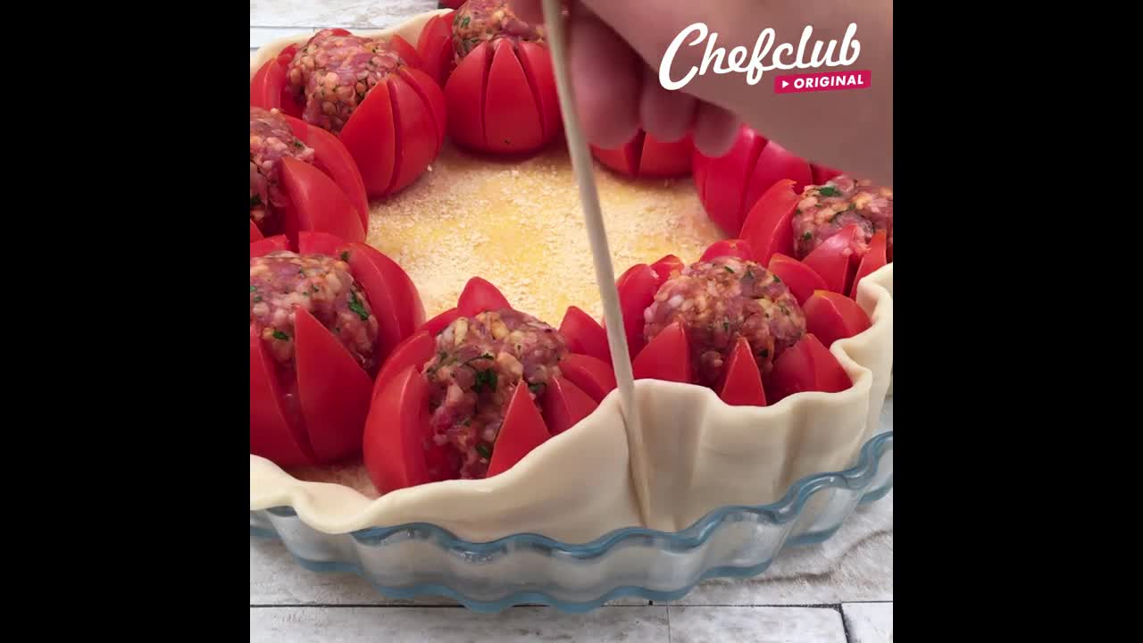 Herzhafter Tomaten-Hackfleisch-Kuchen