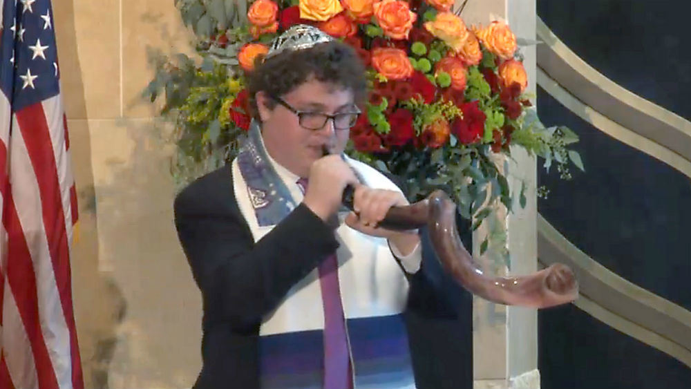 Rosh Hashanah 2025: Jewish new year 5786 begins at sundown on Monday Rosh Hashanah 2025: Jewish new year 5786 begins at sundown on Monday
