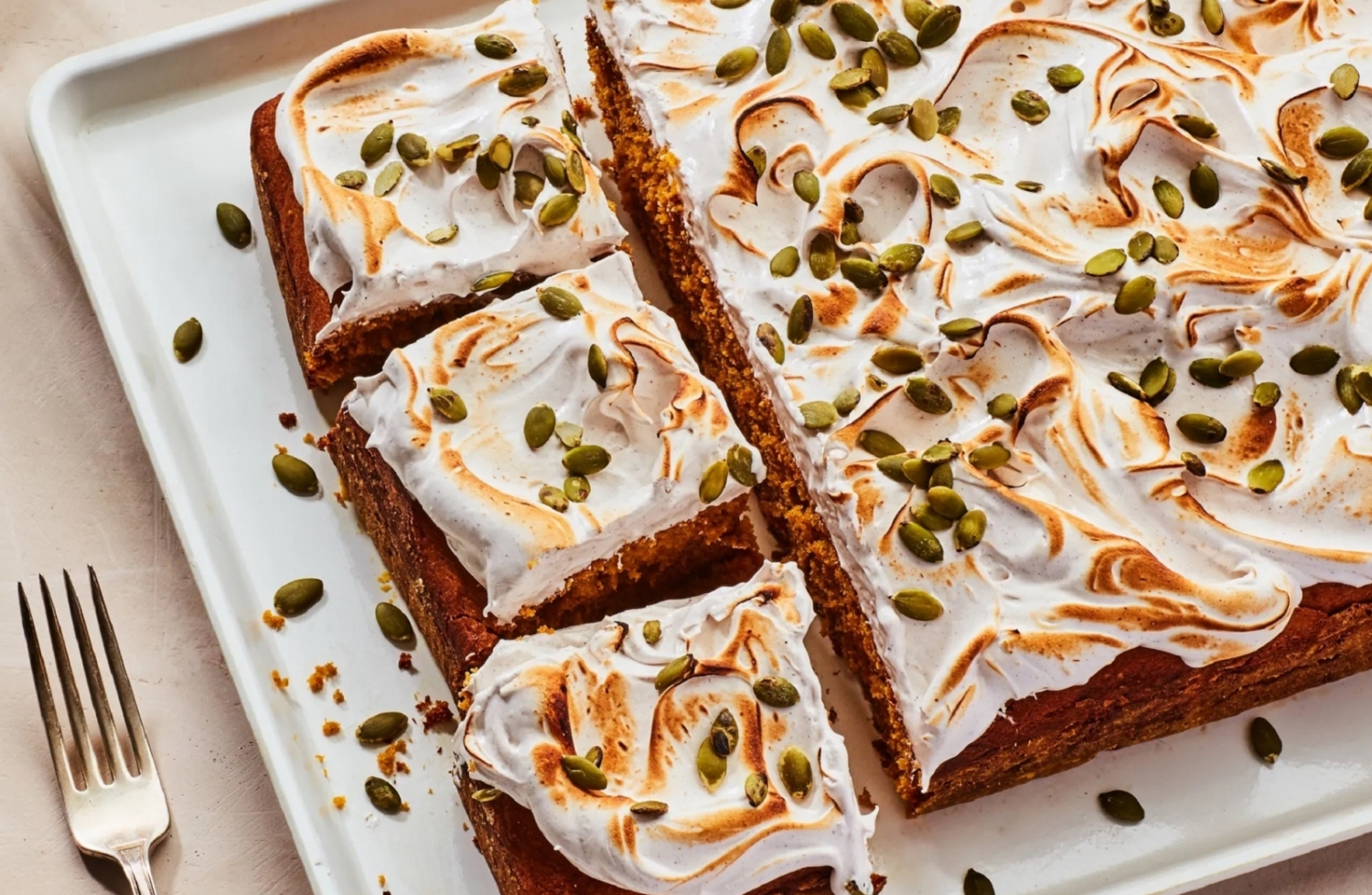 15 leckere Blechkuchen für den Herbst, die schnell und einfach gemacht sind