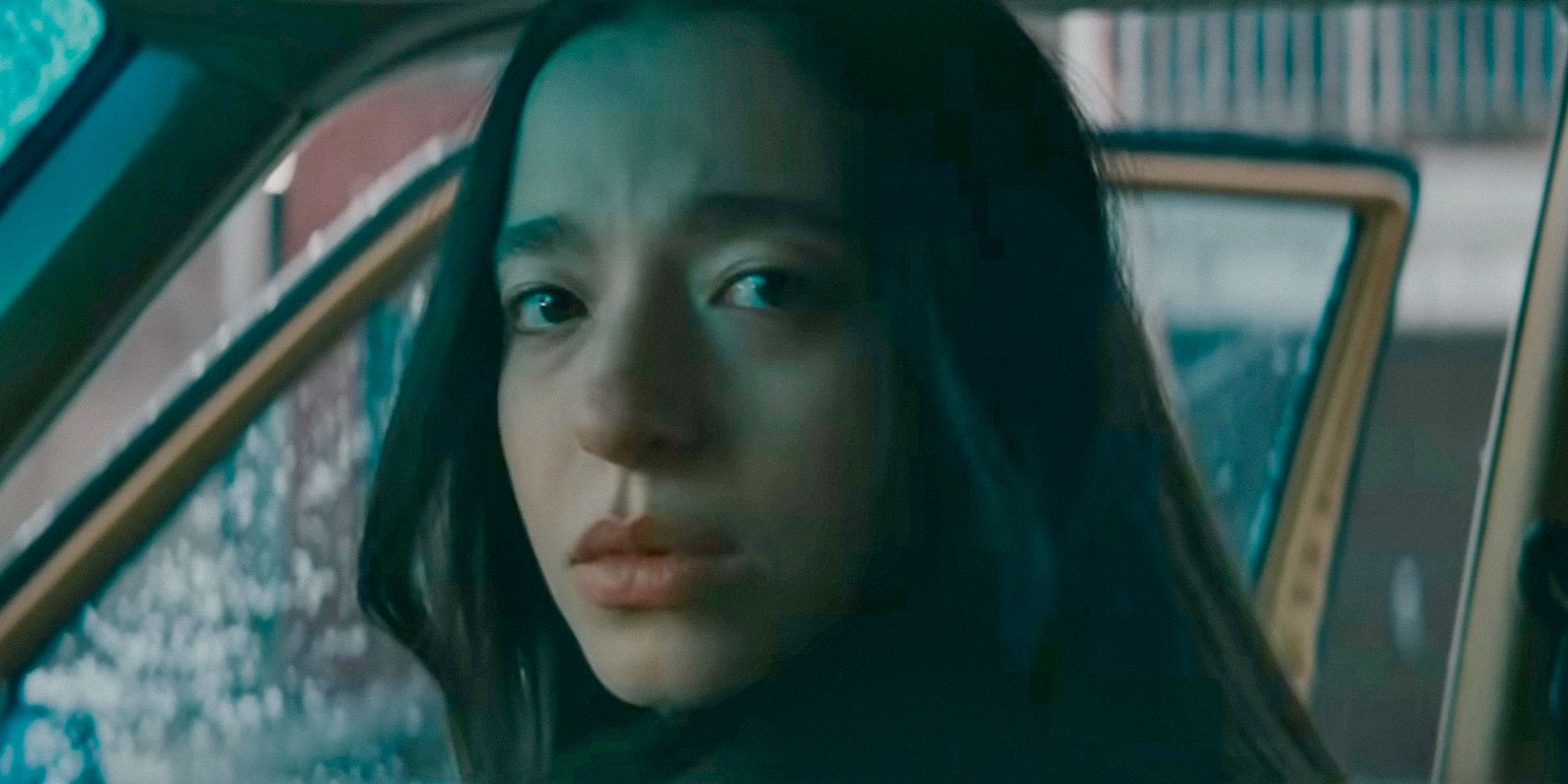 Mikey Madison as Ani exiting a car in Anora