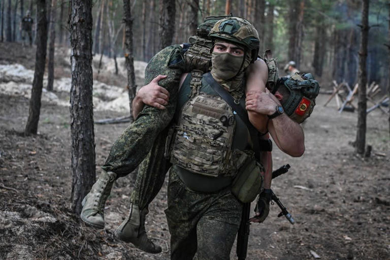 Jüngere Soldaten ertragen körperliche Belastungen leichter. (Symbolbild) 