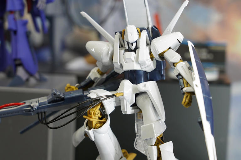 重戦機エルガイム：スペシャルコーティングのHGエルガイム