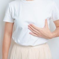 Gejala Menopause Selama Masa Menyusui: Apa yang Normal?