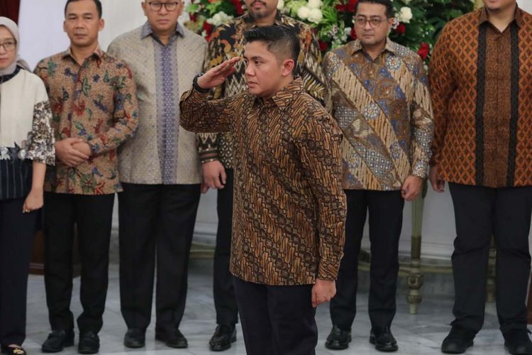 Beredar Potongan Surat Perintah Kenaikan Pangkat Seskab Teddy Indra Wijaya, dari Mayor Menjadi Letkol
