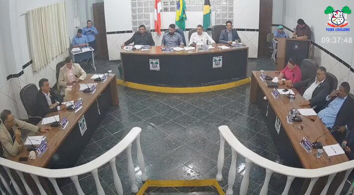 Vereador Edivaldo discursa na Câmara de Vereadores de Ourilândia do Norte após acusações de compra de votos Foto: @camaraourilandia3631 via Youtube