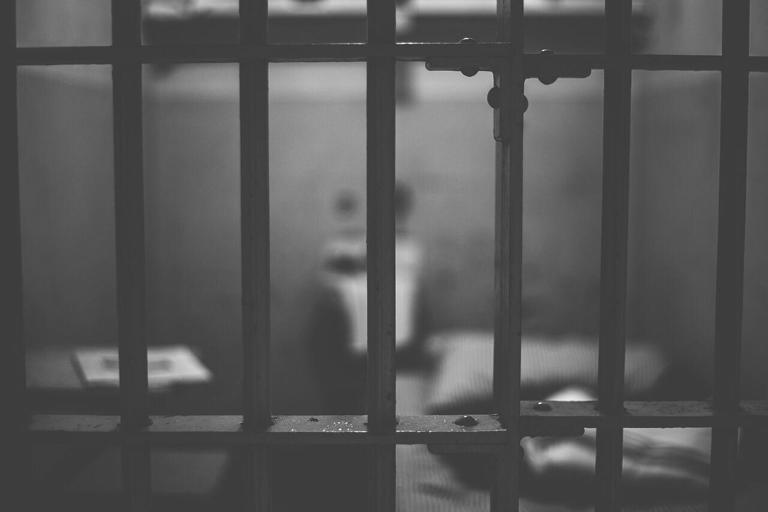 Señalan que hay bastantes casos de personas encarceladas a las que no les han dictado sentencia. l Foto: Pixabay