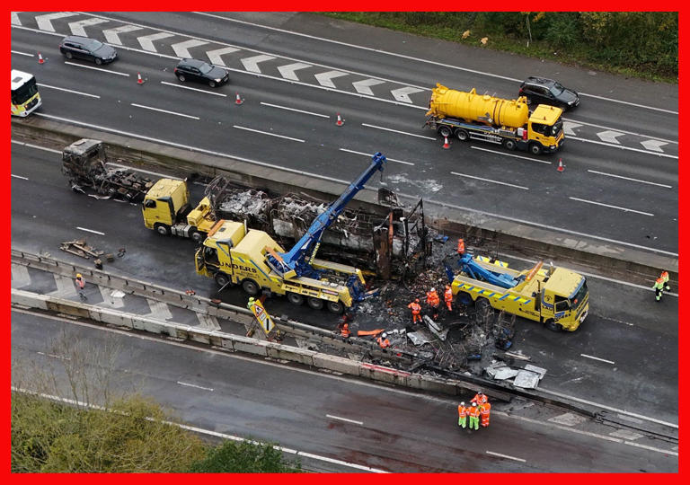 M25 Latest Live Motorway Reopens After Lorry Fire But Crash Causes New