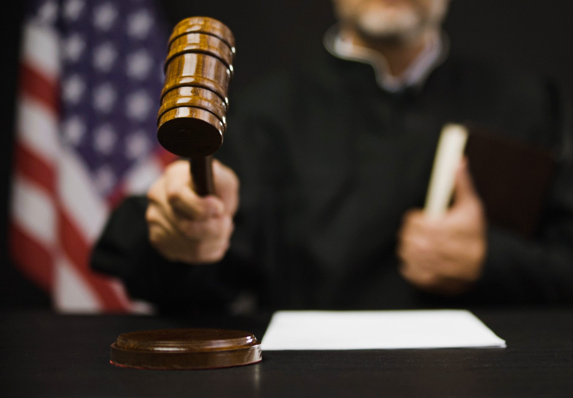 D CISIONS DE JUSTICE visual data 3