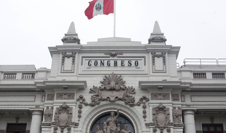 Tribunal Constitucional admite en parte demanda de inconstitucionalidad del Colegio de Abogados de Lima contra ley de impunidad