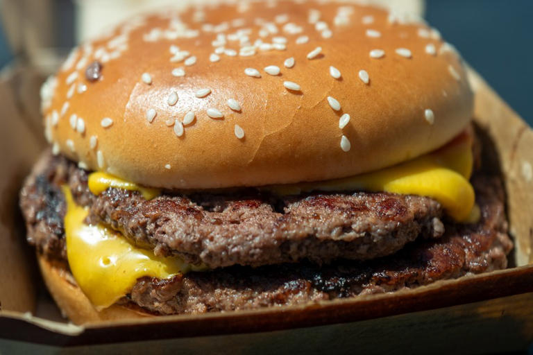 mcdonald-s-quarter-pounders-linked-to-deadly-e-coli-outbreak