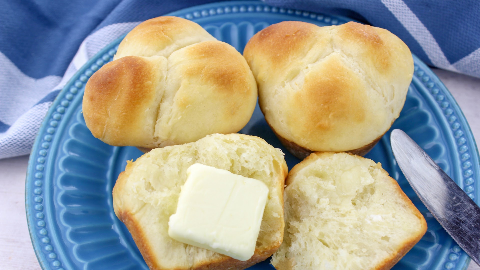 Making yeast rolls in the bread maker couldn't be easier - modernized ...