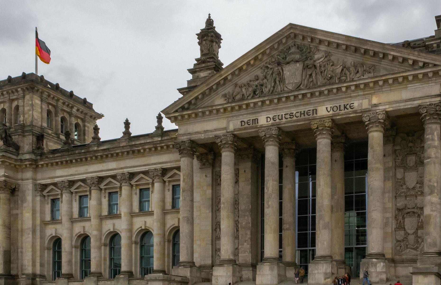 Allemagne : 127 100 €