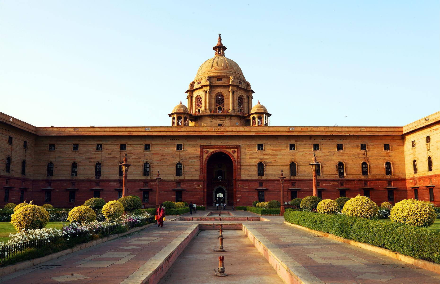 Inde : 14 500 $ (13 150 €)