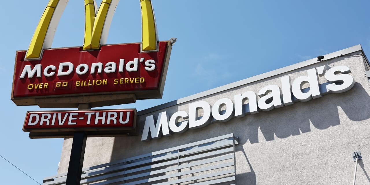 Why McDonald’s E. Coli Outbreak May Not Damage Sales As Much As ...