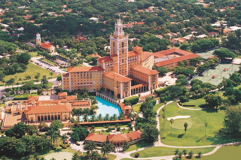 El Biltmore Hotel en Miami encierra en sus habitaciones de lujo supuestas presencias de fantasmas.