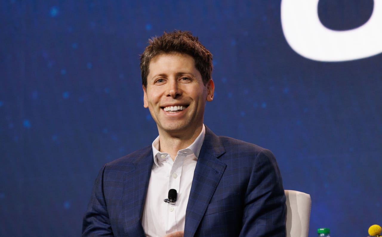 Sam Altman Pushes His Nuclear Start-Up. Oklo Busts Out.