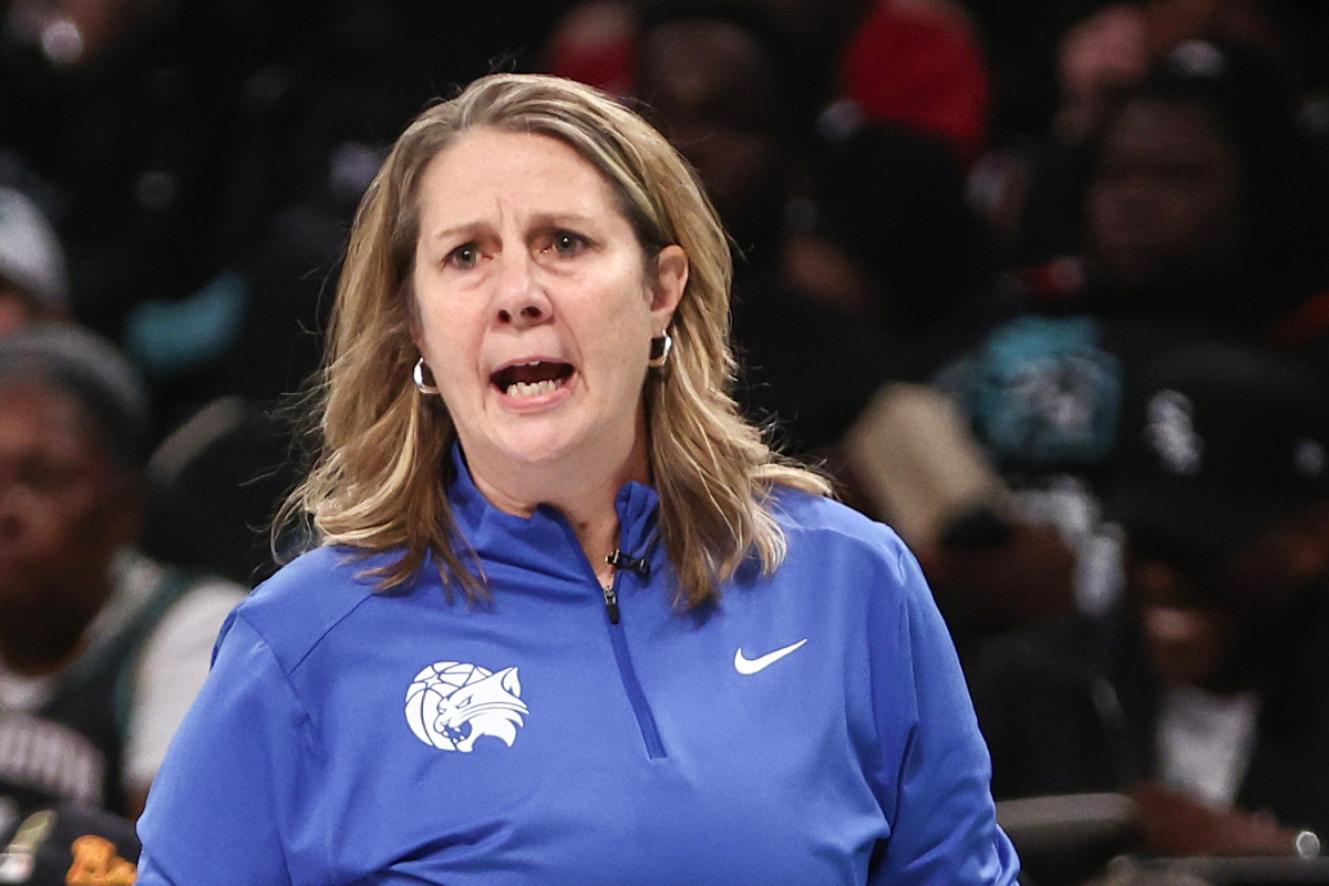 Inside the Paychecks: Top 5 WNBA Coaches by Salary