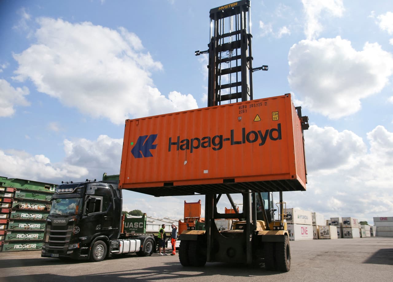 Hapag-Lloyd Lifts Earnings Guidance Amid Strong Demand And Freight Rates