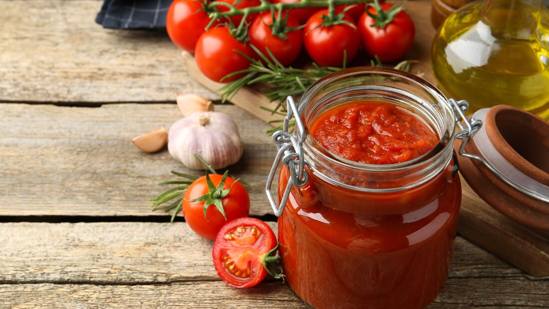 Lycopin: Warum Tomatensauce gesünder sein kann als frische Tomaten