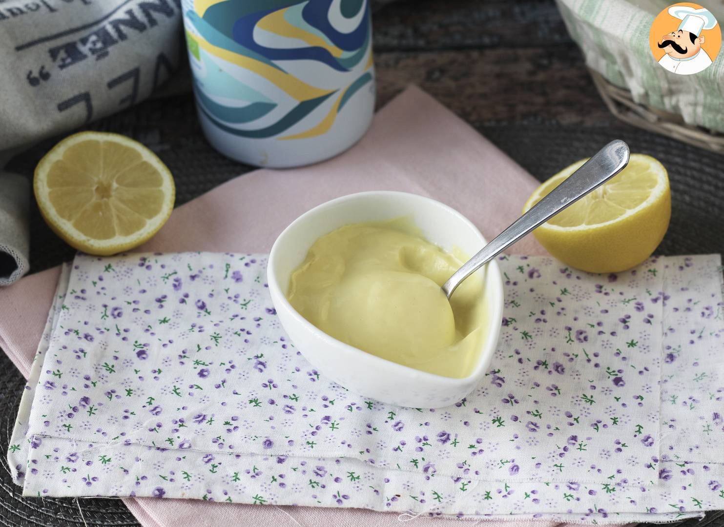 Hausgemachte mayonnaise mit olivenöl