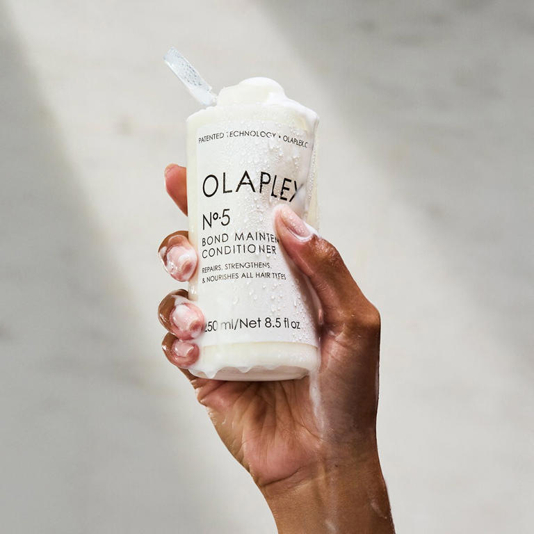 This Shampoo and Conditioner Saved My Damaged Hair in Just 12 Weeks