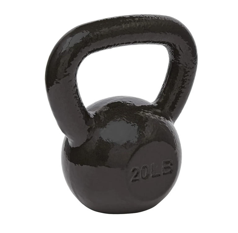 I tried this trainer's simple kettlebell routine and got a fullbody