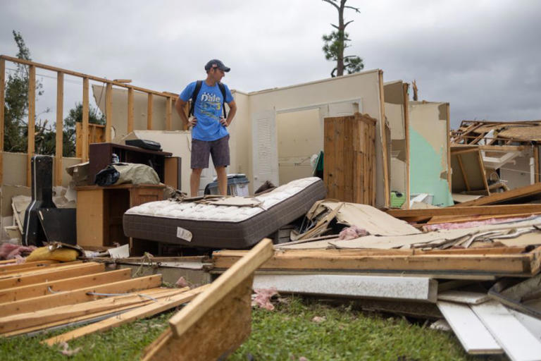 Full restoration of hurricane power outages in Florida expected Tuesday