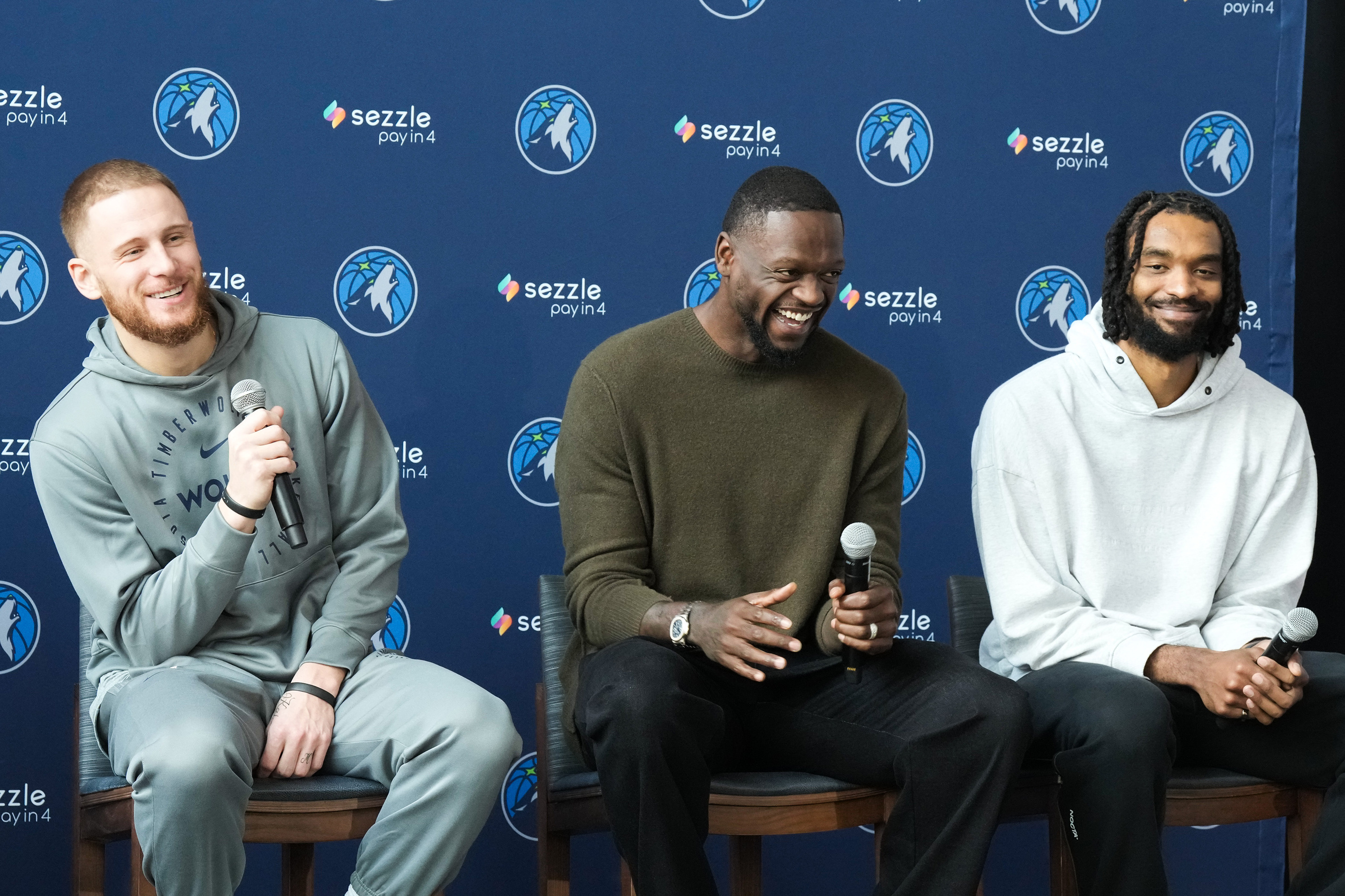 New Timberwolves Donte DiVincenzo, Julius Randle Have Emotional Trip To ...