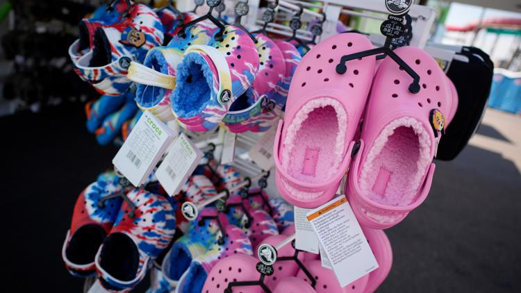 Crocs Inc. growing after move to new metro area HQ