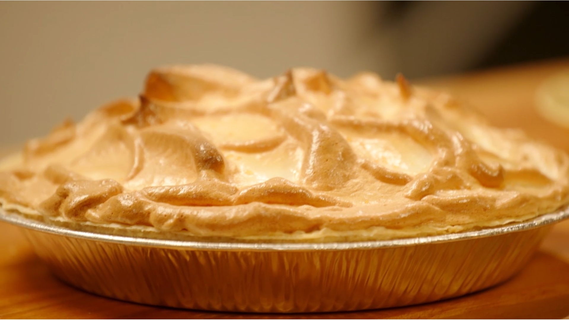 Rhabarber-Baiser-Kuchen, ein süß-säuerlicher Genuss