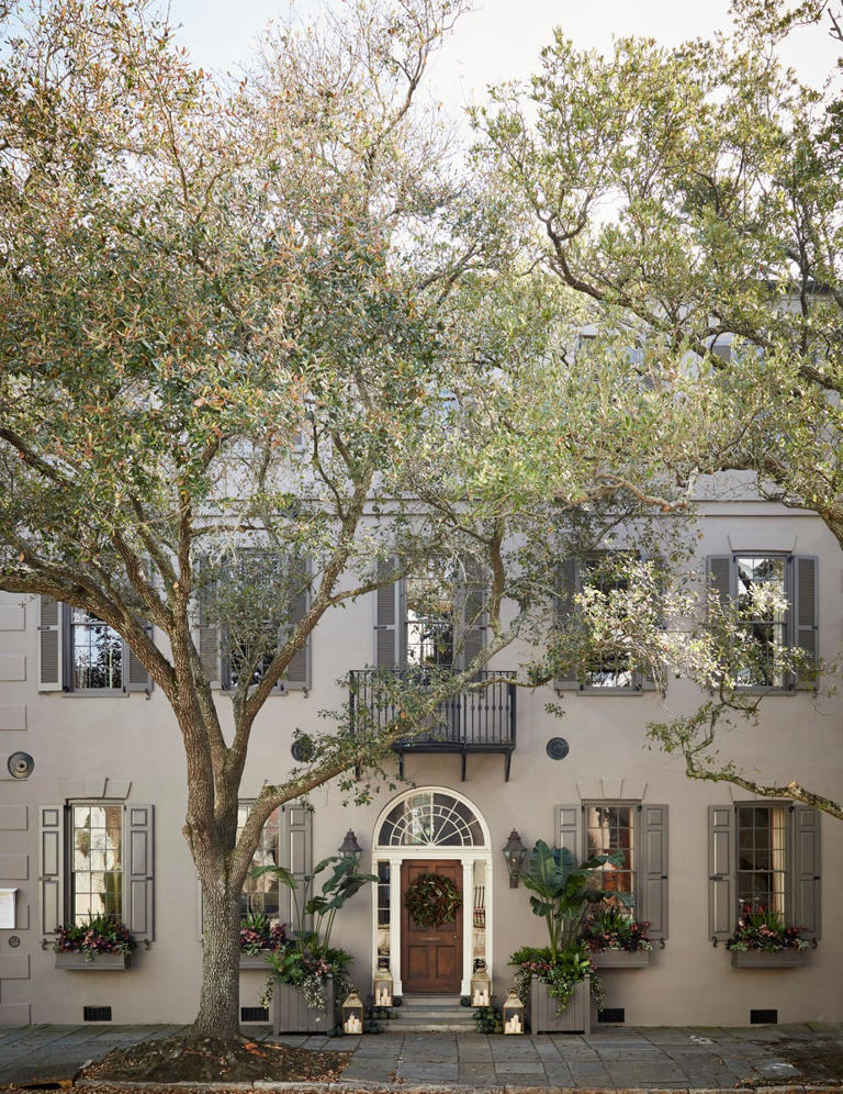 How Two Charleston Hoteliers Celebrate Thanksgiving by Land and Sea