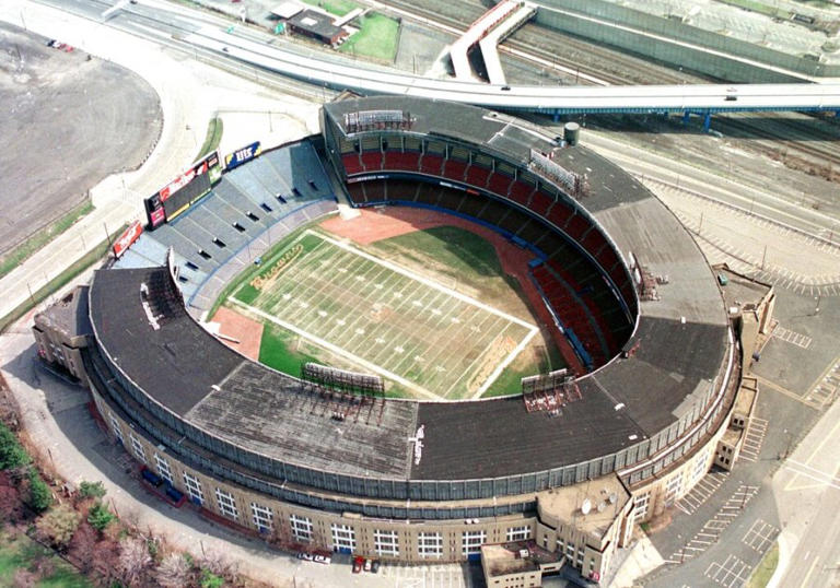 Stadium history: A look back at decades of Browns games played on the ...