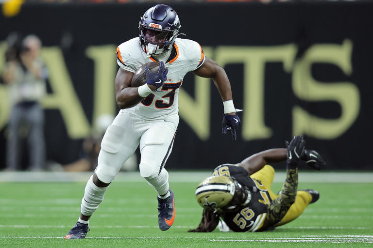 20 best photos from Broncos' win over Saints on Thursday