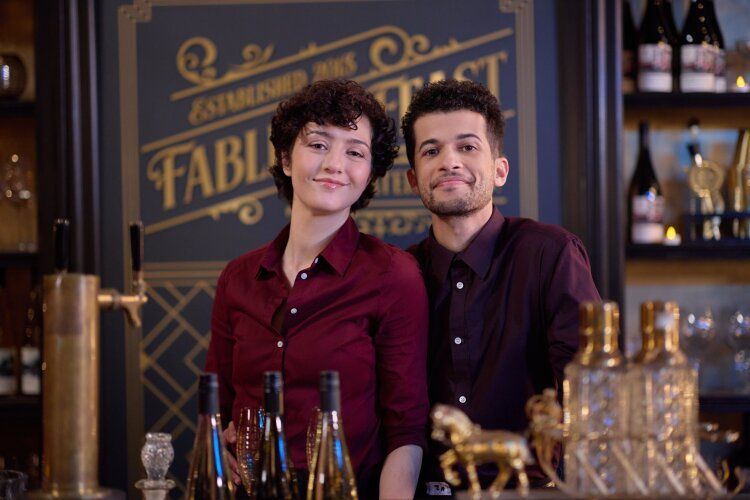 Hallmark's "Countdown to Christmas" 2024 Schedule Is Here to Get Us