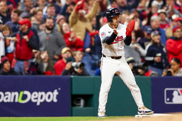 Guardians behind Yankees 65 in Game 4