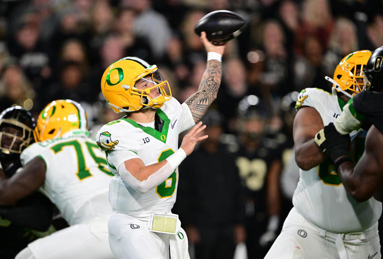 Oregon vs Wisconsin: Instant reactions to Ducks nail-biting victory