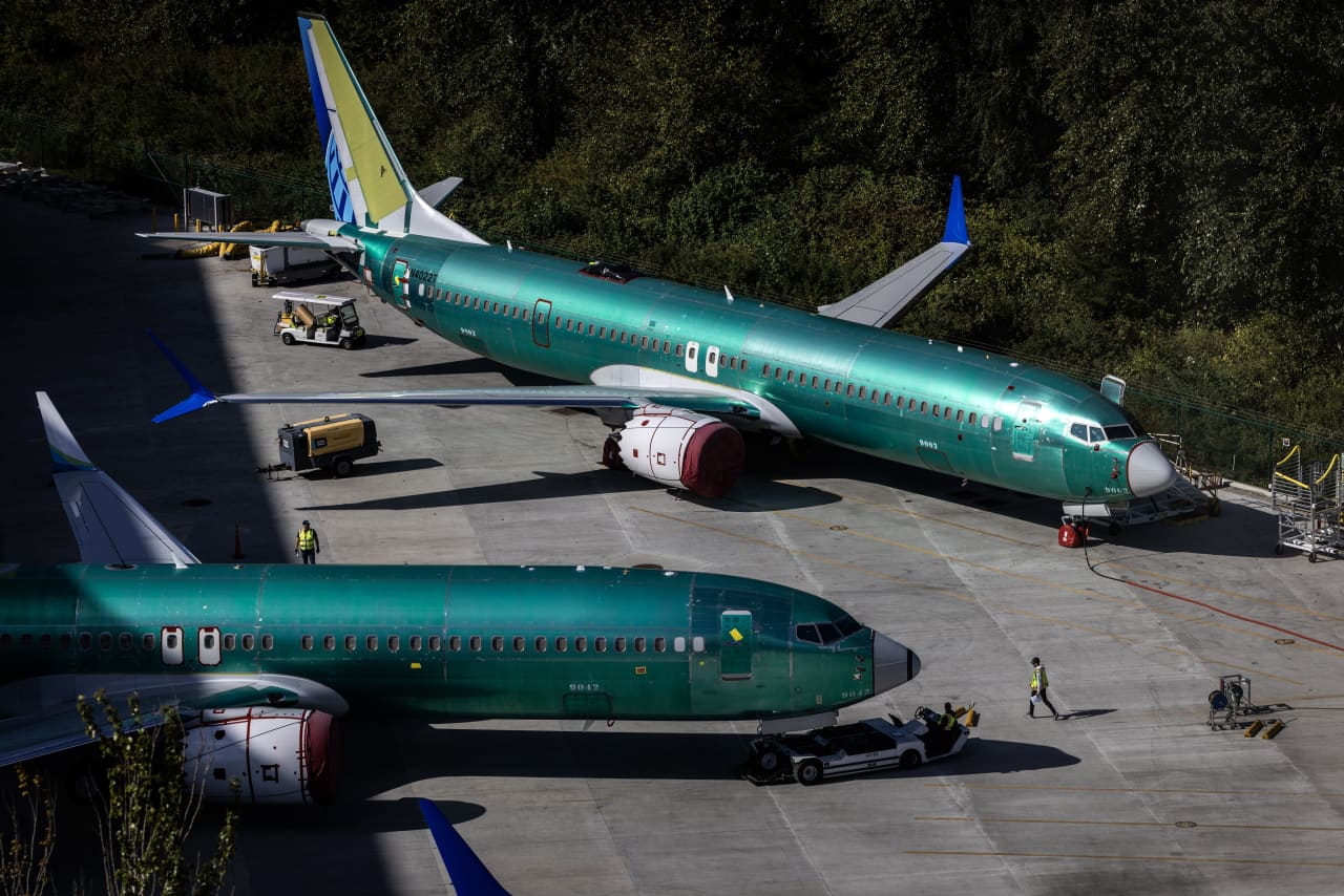 Boeing, Union Reach Wage Deal To End Strike