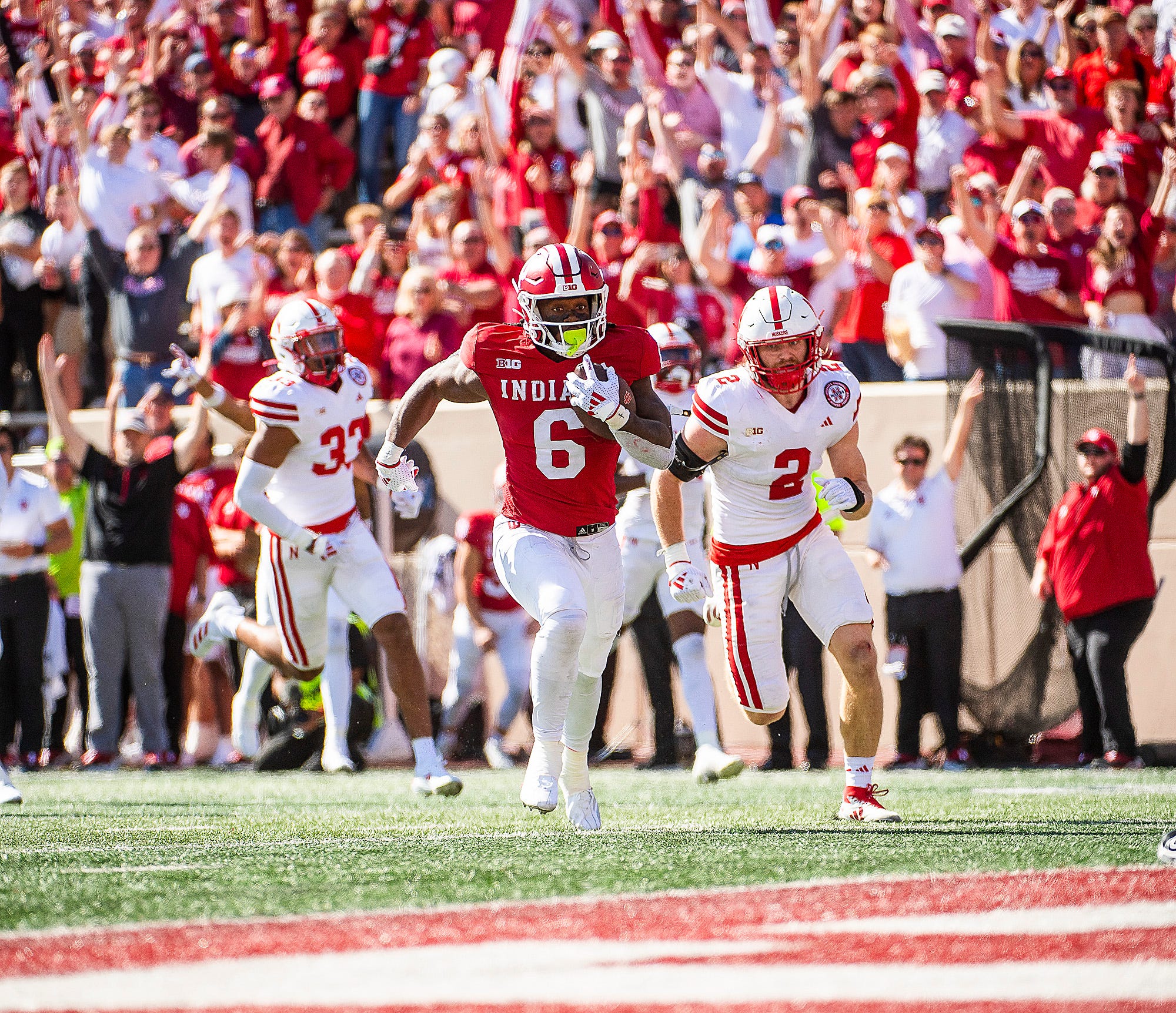 Indiana Football Quarterback Kurtis Rourke Suffers Hand Injury Against ...