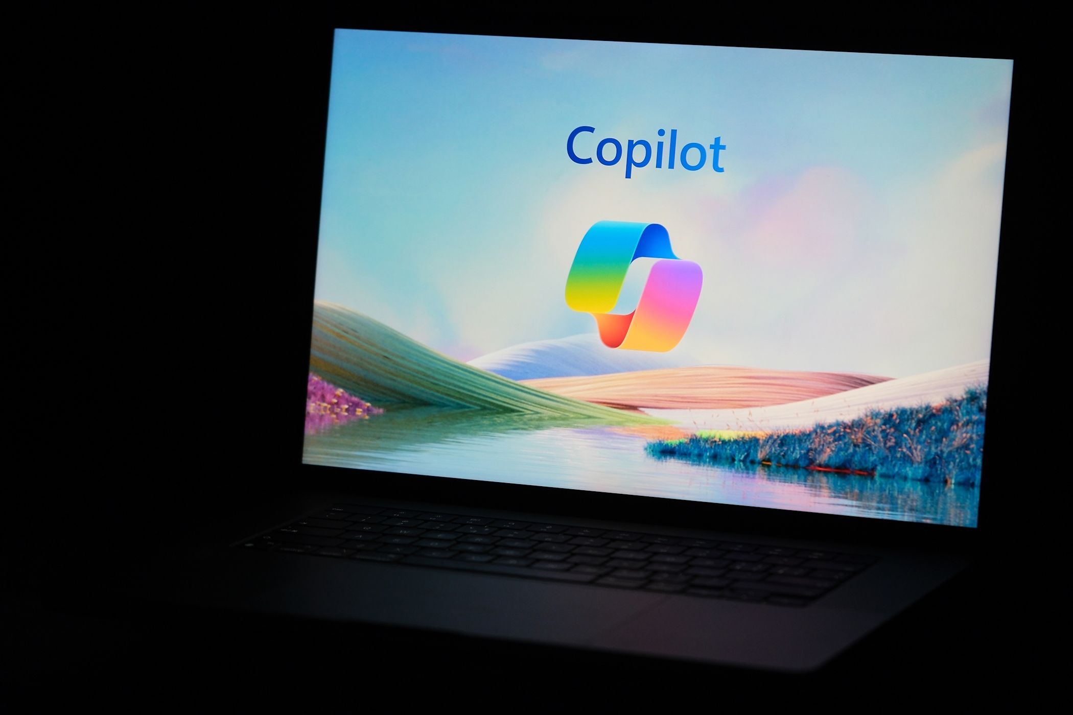 ask copilot on windows 11 is useless here s how i disabled it
