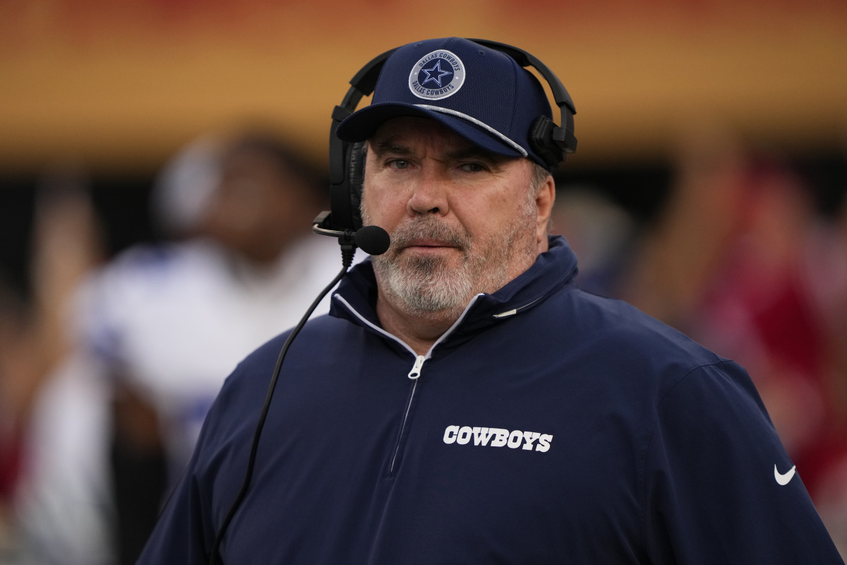 NFL Fans Calling For Mike McCarthy To Be Fired After Sunday Night