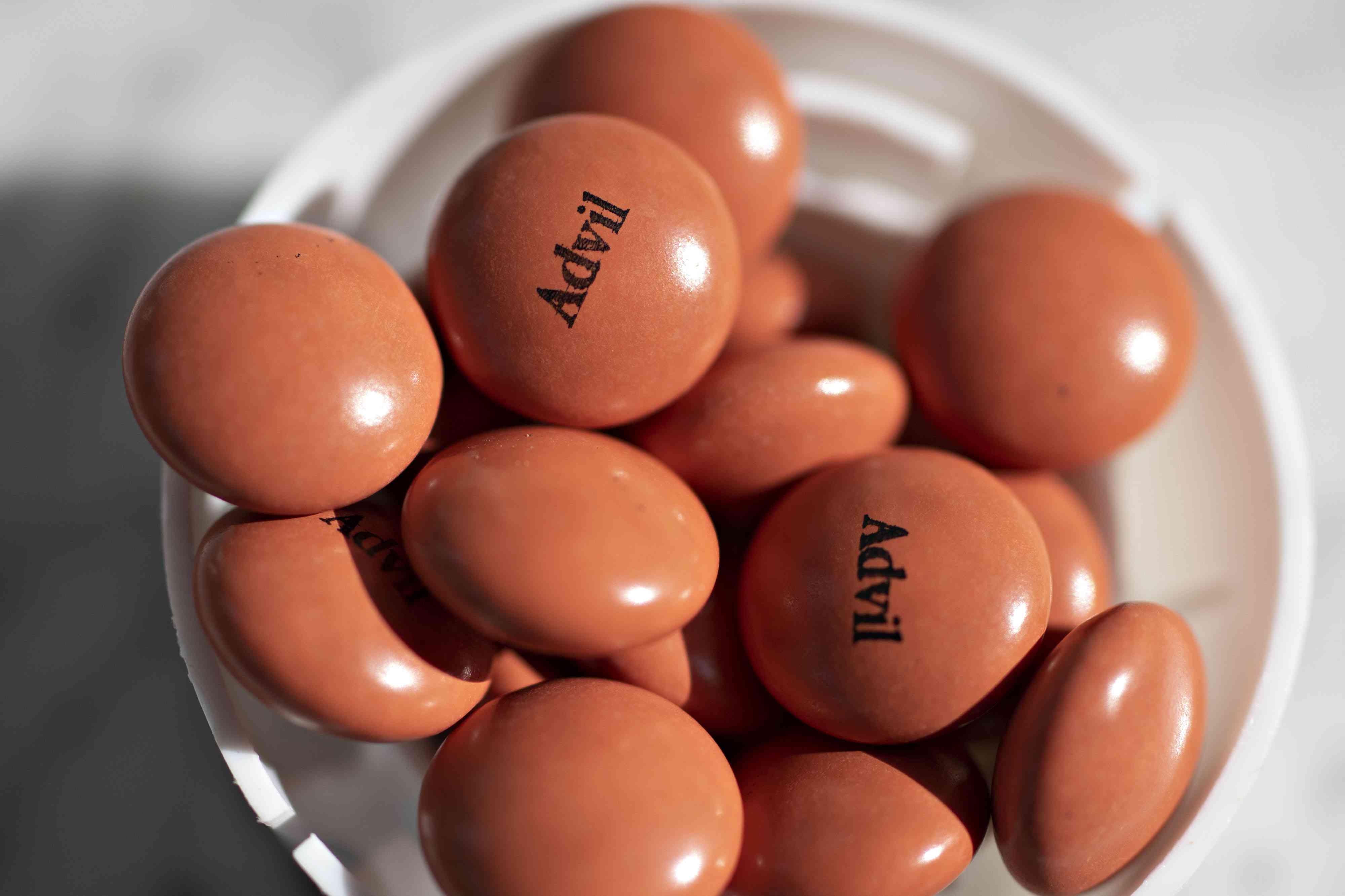 View of Can you take Advil (ibuprofen) on an empty stomach?